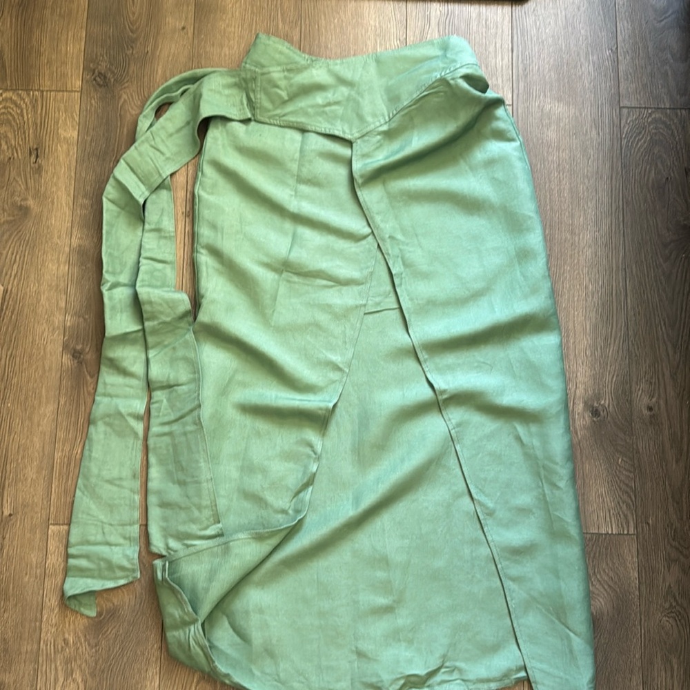 Green Wrap Midi Skirt - size 6